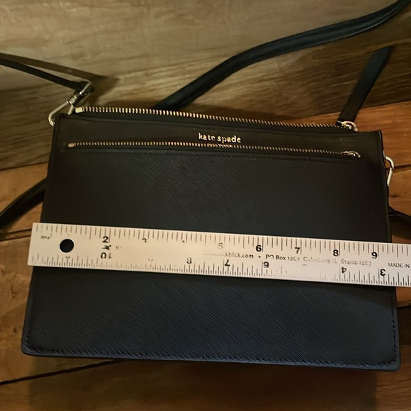 Kate Spade purse - Picture 4 of 5
